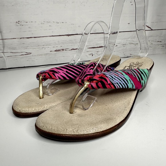 Island Slipper | Farbric Thong Sandal Size 7 Golden Girl Chic | Made in Hawaii - Picture 7 of 9